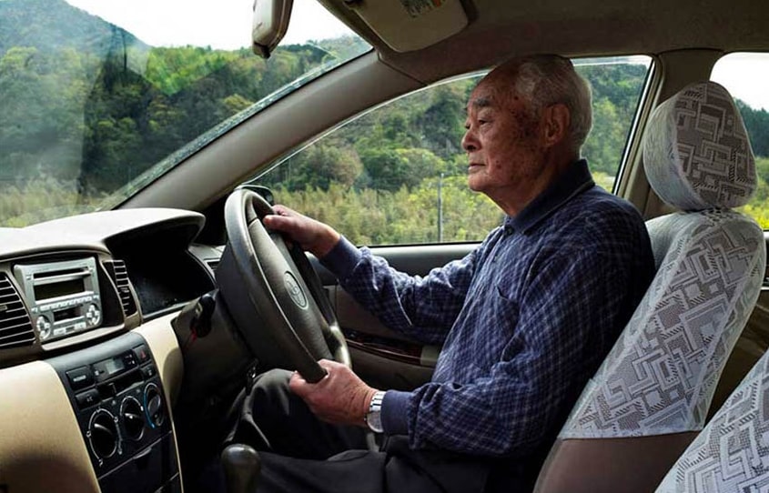 Trên 50 tuổi có học được bằng lái ô tô không