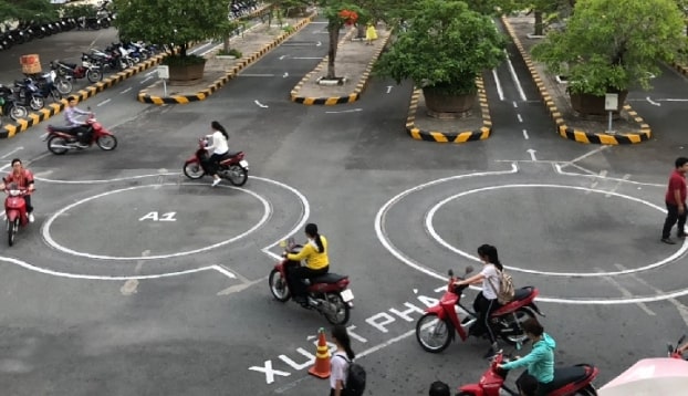 Đăng ký thi bằng lái xe máy Hà Nội